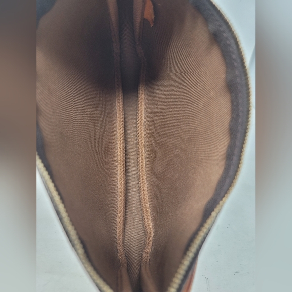 Louis Vuitton Pochette Accessoires Monogram Canvas Clutch Hand Bag Vintage Auth - Picture 10 of 12